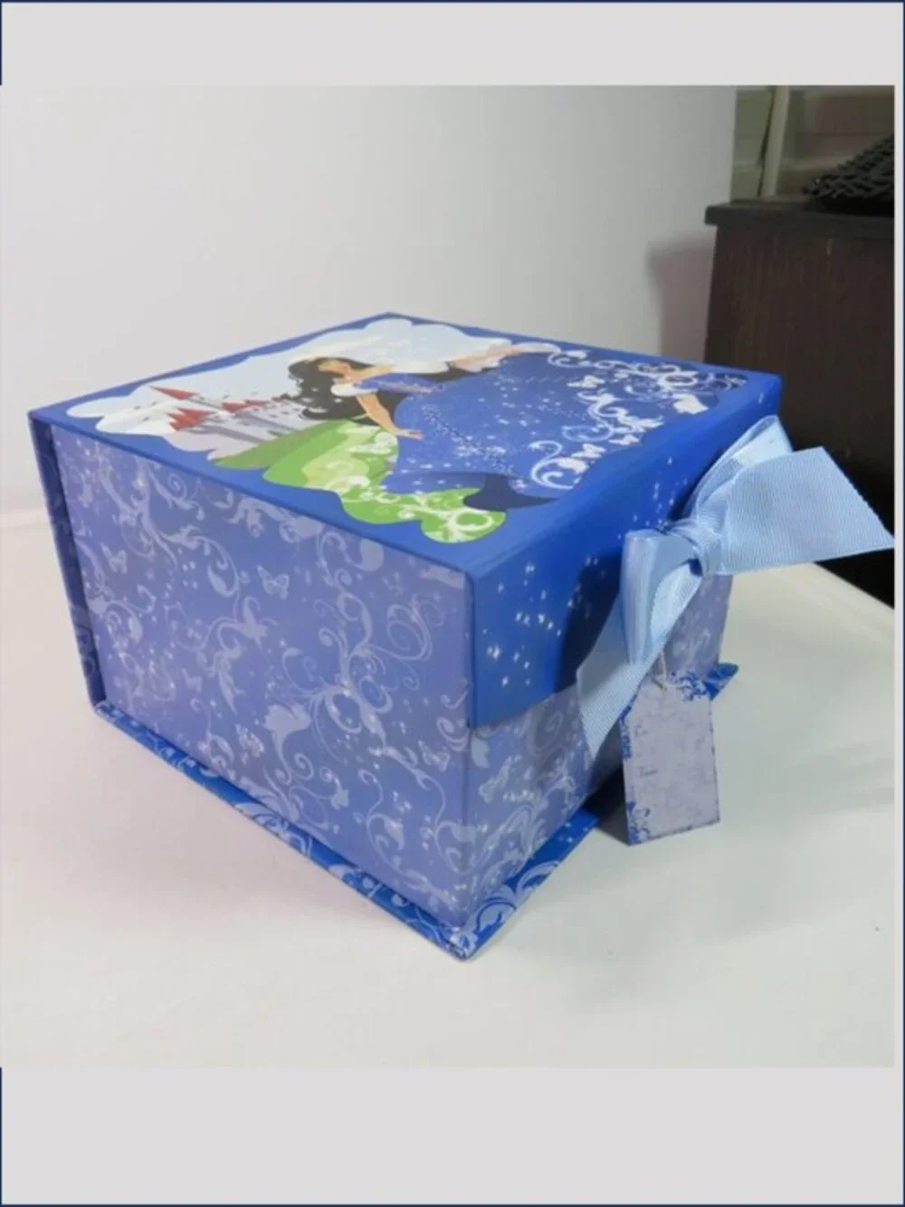 Premium Blue Princess Magnetic Flip-Top Gift Box w/ Bow & Tag Multicultural